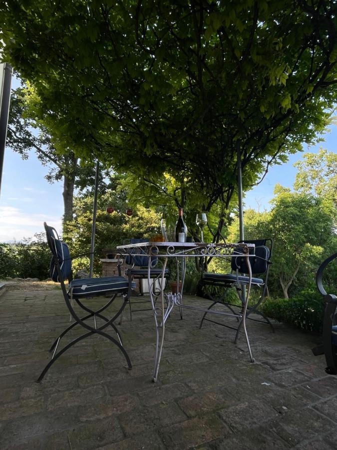 B&B Il Melograno Monzambano Bagian luar foto