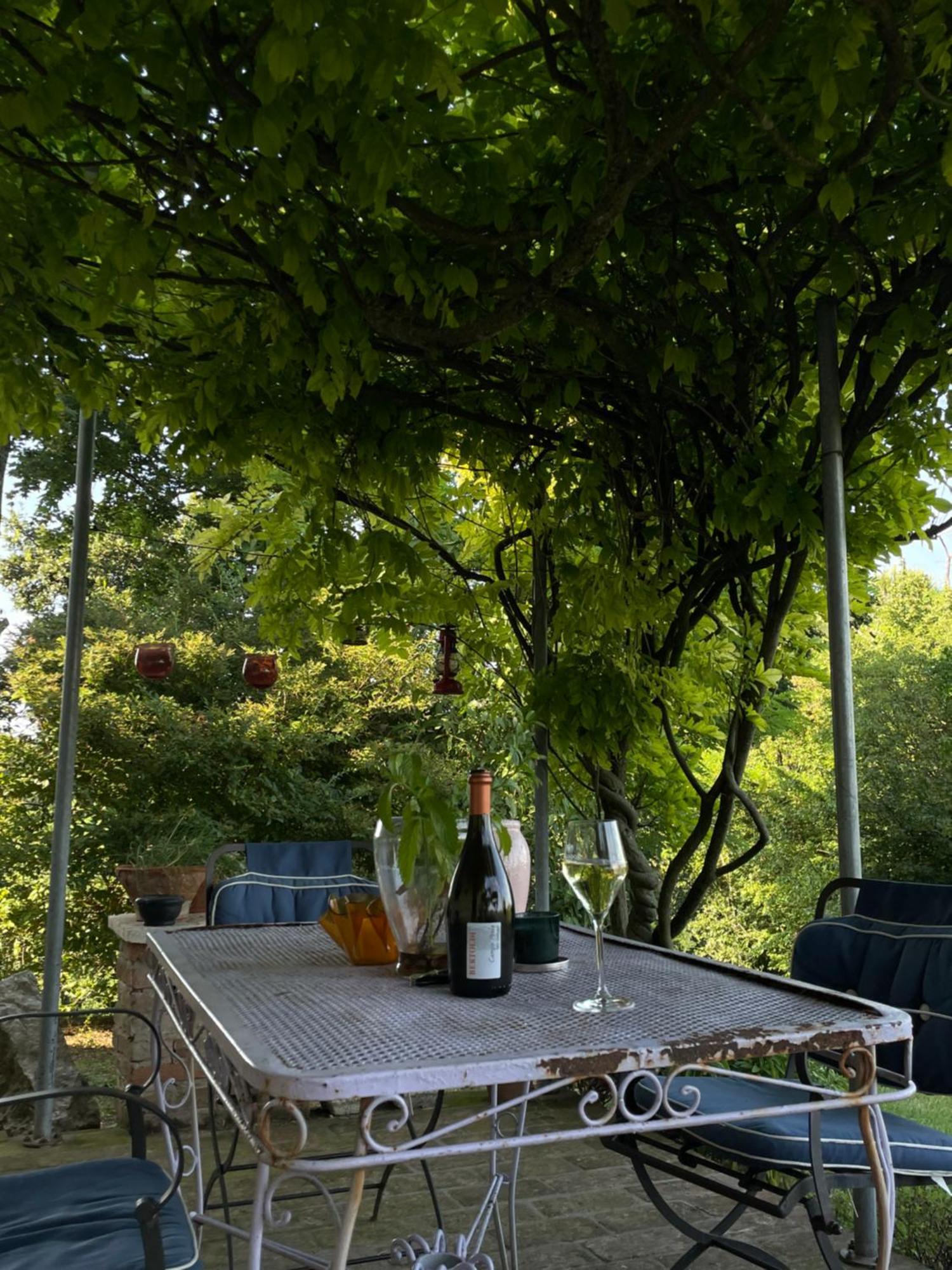 B&B Il Melograno Monzambano Bagian luar foto